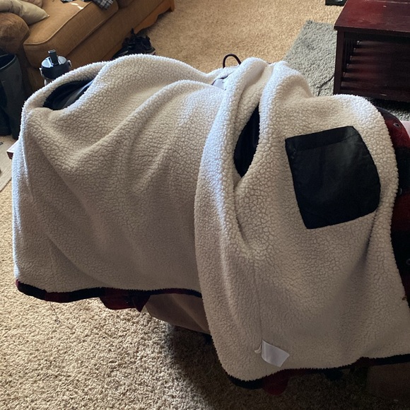 Sherpa lined flannel XL jacket - Picture 6 of 6